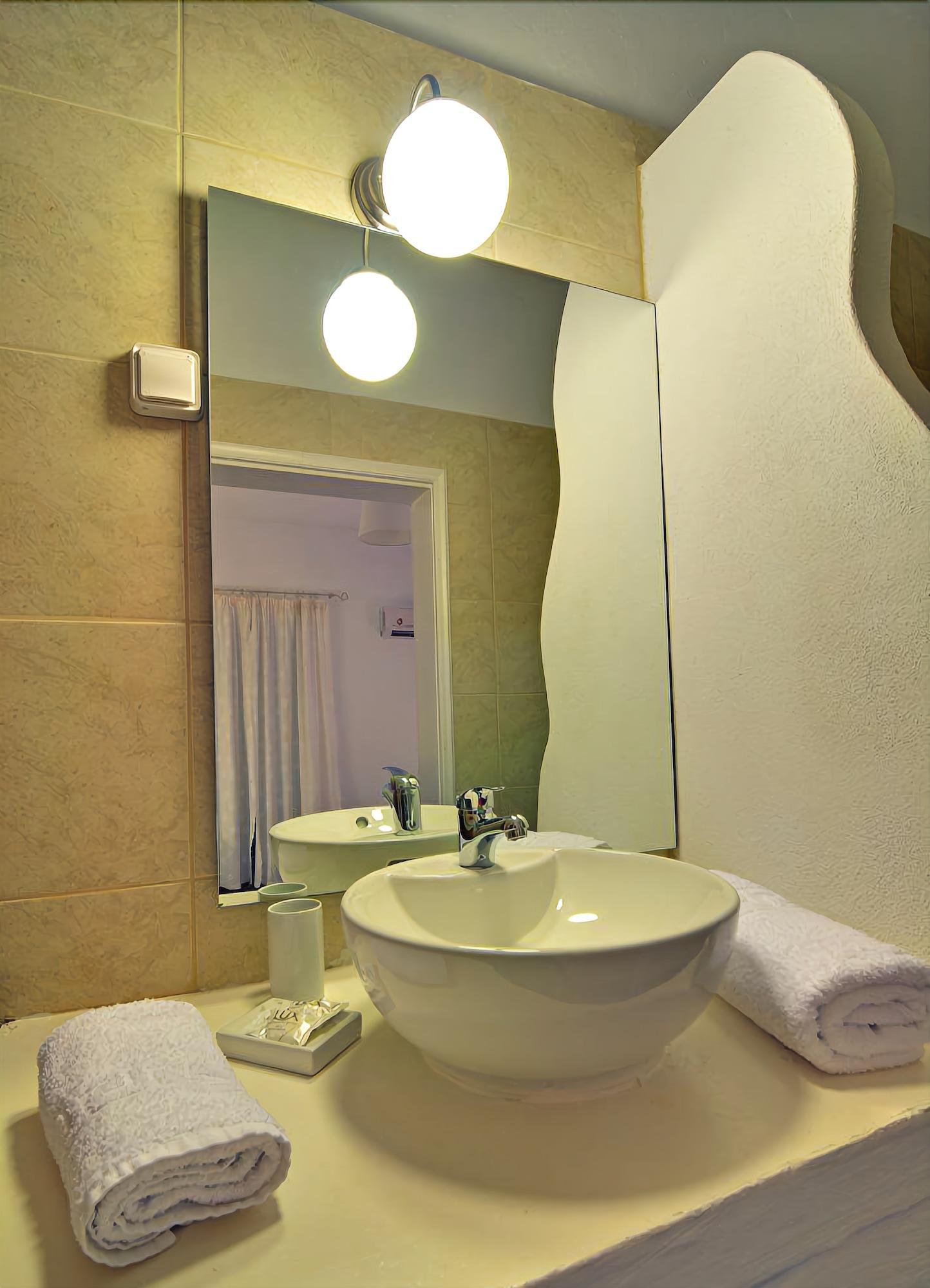 Hotel Adamas Luaran gambar